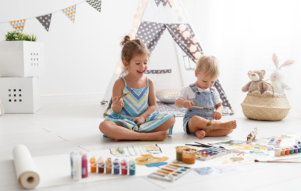 Two kids playing 