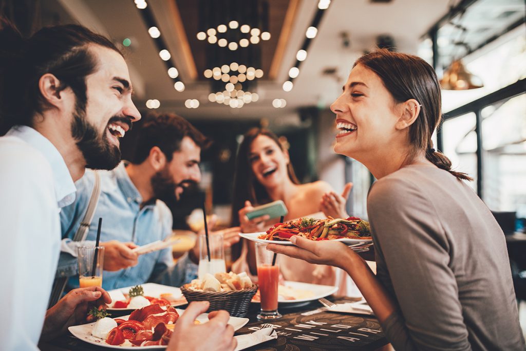 People having lunch 