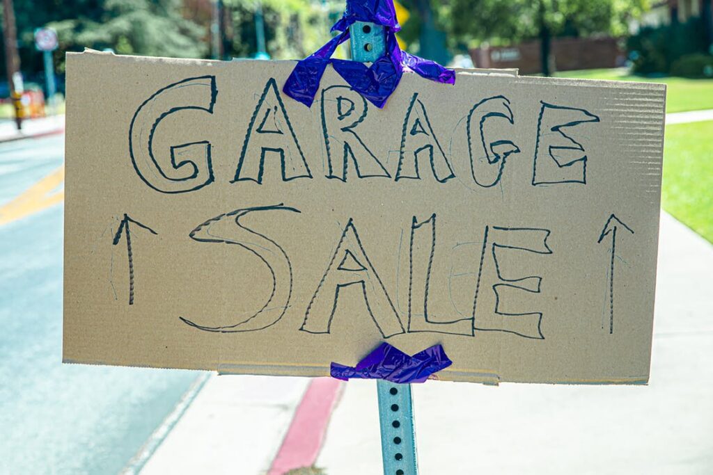 Garage sale before budget movers arrive